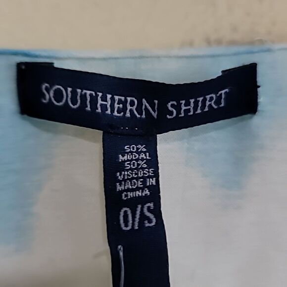 Southern Shirt  Blue and White Tie Dye Kimono  Sz One Size - Picture 7 of 9